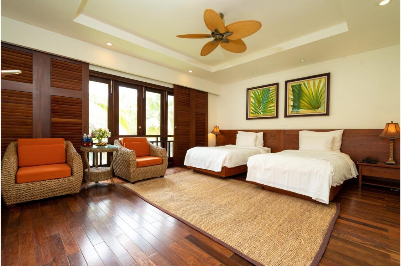 Abogo Resort Villas Luxury Da Nang Exterior photo
