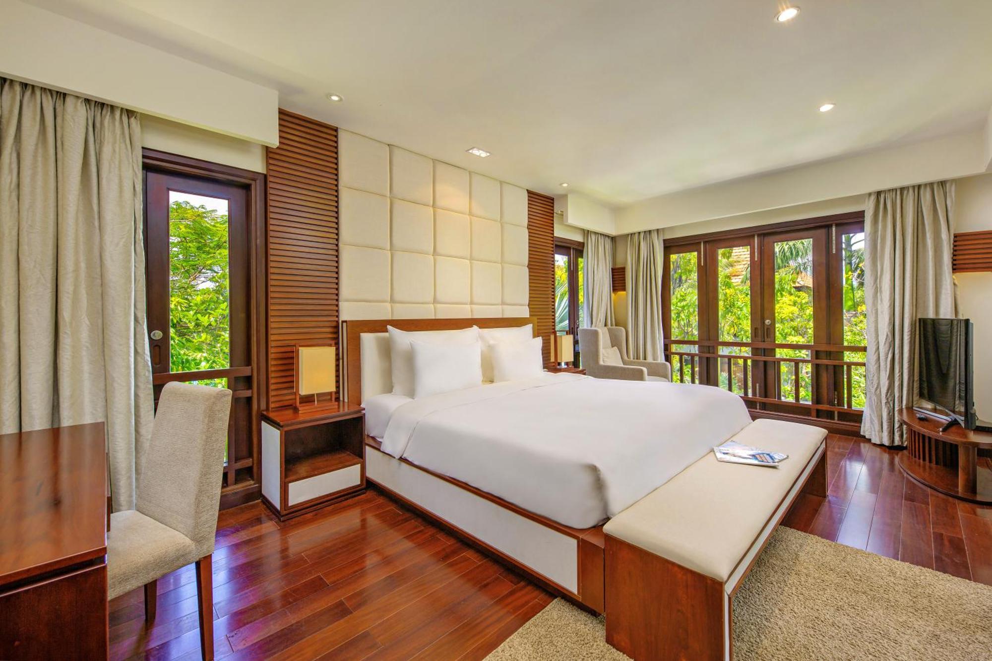Abogo Resort Villas Luxury Da Nang Exterior photo