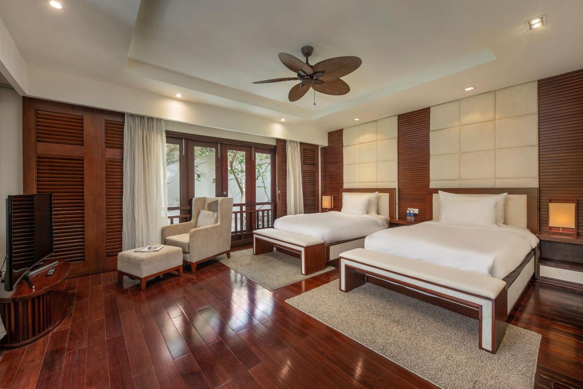 Abogo Resort Villas Luxury Da Nang Exterior photo