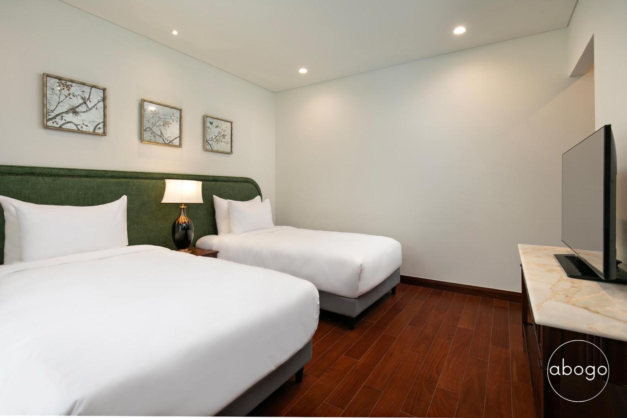 Abogo Resort Villas Luxury Da Nang Exterior photo
